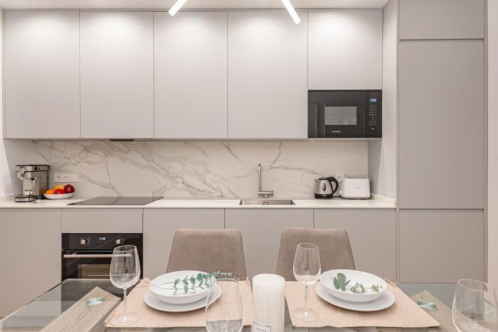 Centro XIV Calle Mayor 3Br 3Bh Apartman Madrid Kültér fotó