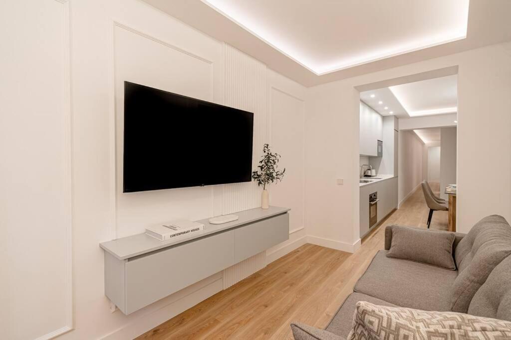 Centro XIV Calle Mayor 3Br 3Bh Apartman Madrid Kültér fotó