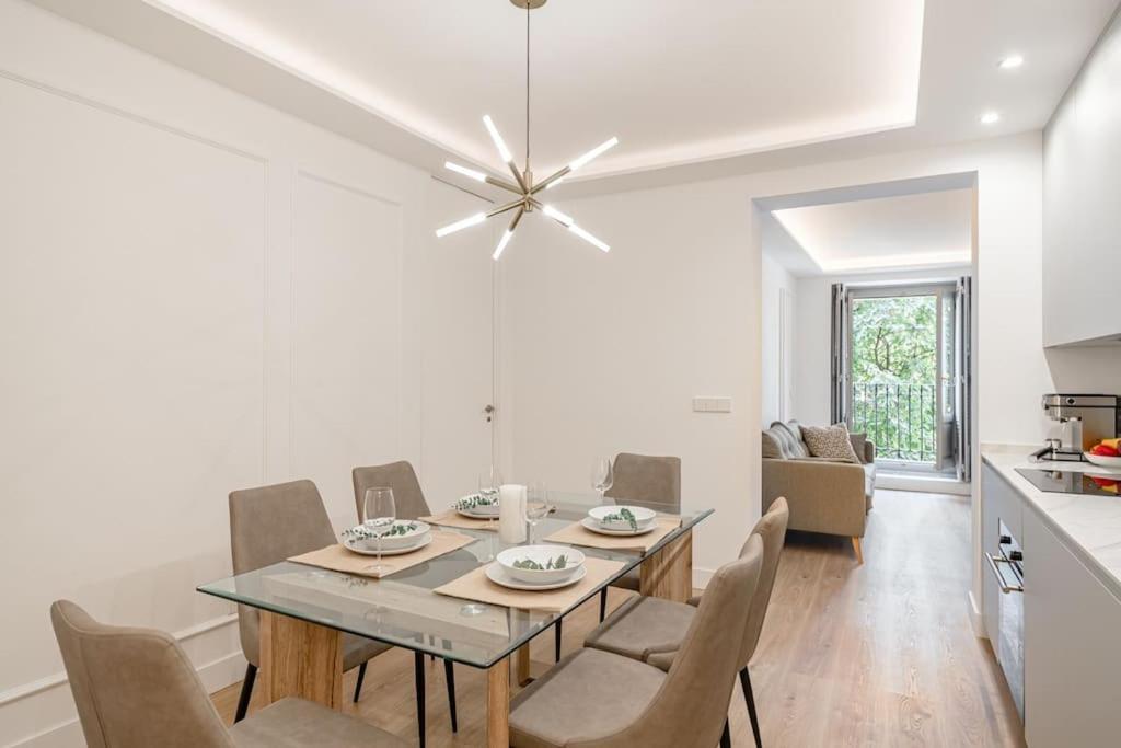 Centro XIV Calle Mayor 3Br 3Bh Apartman Madrid Kültér fotó